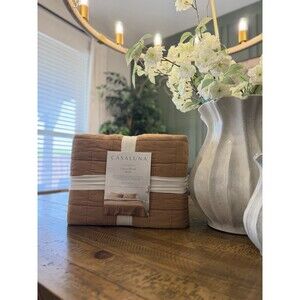 Queen Casaluna Heavyweight Linen Blend Quilt Warm Brown Woven NEW